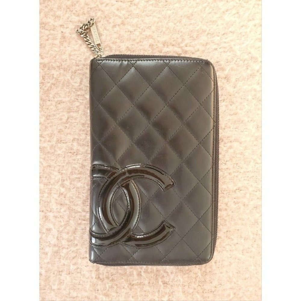 CHANEL Cambon Ligne Black Quilted Lambskin Zip Around Wallet